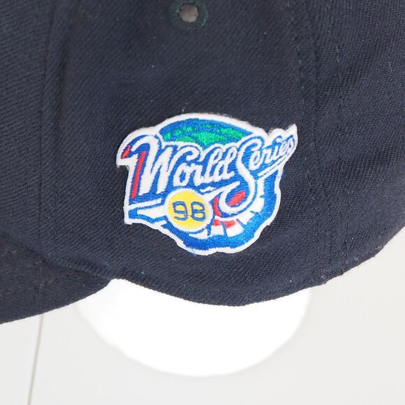 VTG New York Yankees New Era Authentic Diamond 1998 World Series Hat SZ 7 1/8 - Picture 3 of 11
